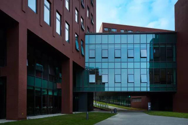 金螳螂荣获8项鲁班奖殊荣，蝉联全国行业榜首