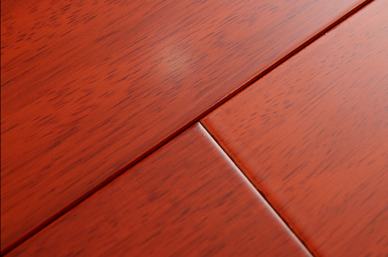 实木地板板材多到眼花，到底选哪种好？