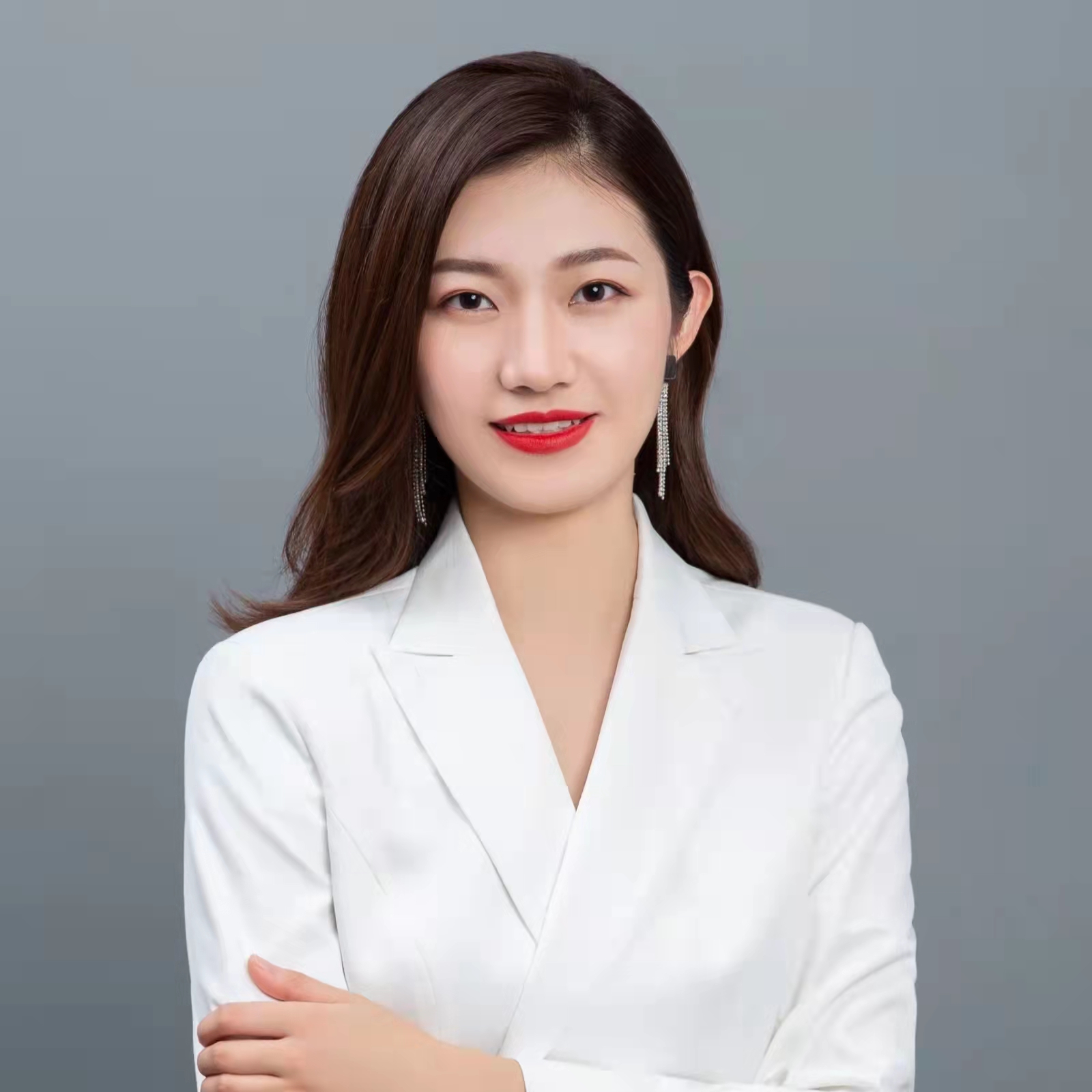 金螳螂家装修设计师强妍