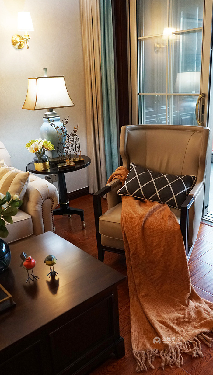 五口之家的安宁在美式风格上流淌不一样的温馨-客厅