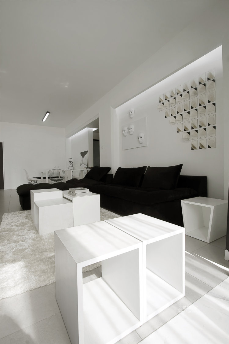 轻活主义 白+黑的现代北欧，简约而不简单-客厅效果图及设计说明