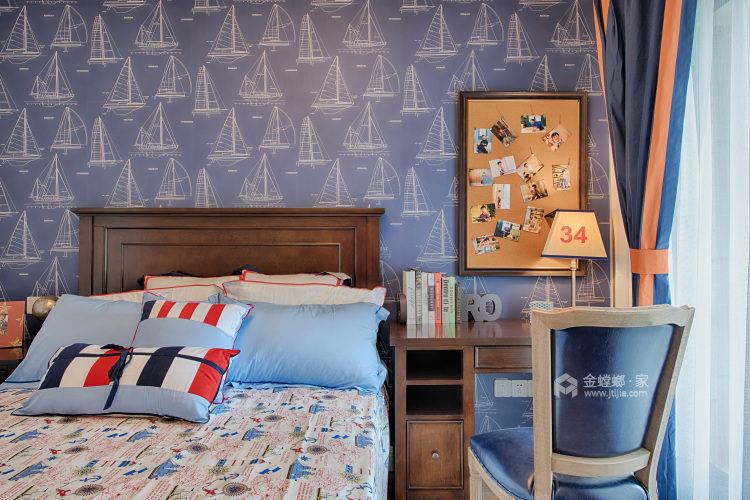 温馨舒适的美式风-卧室效果图及设计说明