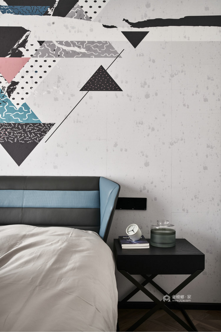 220平百合苑现代风格-卧室效果图及设计说明