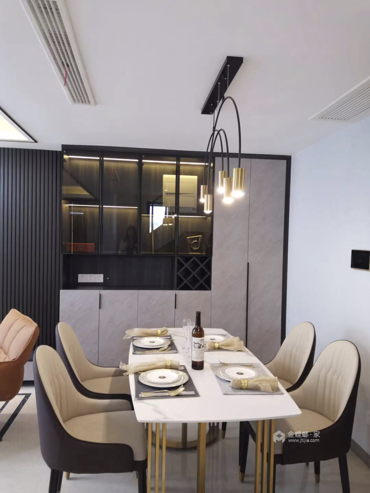 136平国瑞熙墅现代风格-餐厅效果图及设计说明