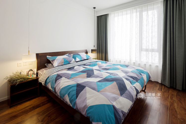 110平凤凰城一期现代风格-极简风格设计-卧室效果图及设计说明