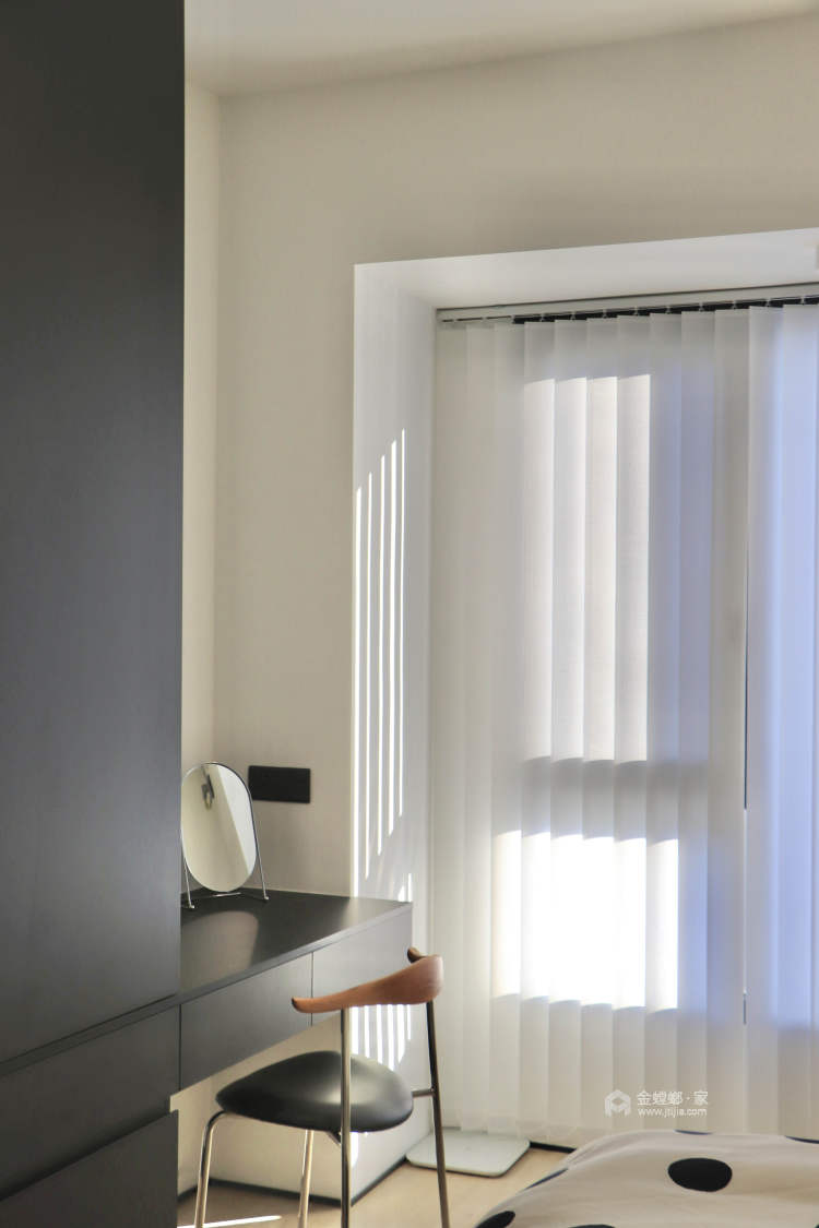 112平城投广场现代风格-卧室效果图及设计说明
