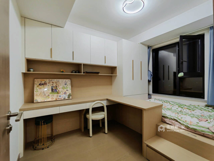 120平正荣西津月现代风格-卧室效果图及设计说明