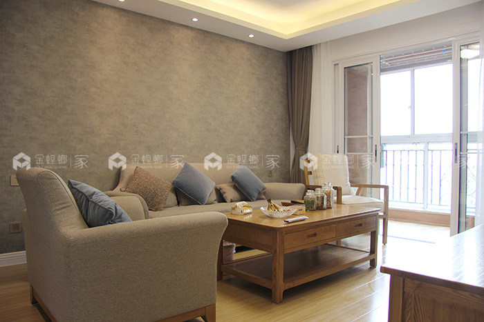 谁说非要红艳艳，婚房也可以装成“小清新”-