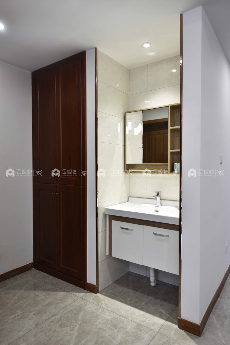 实拍：木质与金属的交融，沉稳雅致100平新中式风格-卫生间