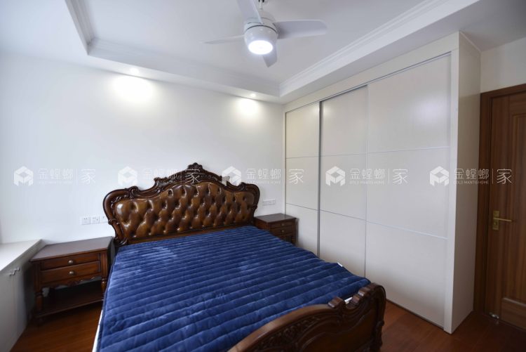 实拍：木质与金属的交融，沉稳雅致100平新中式风格-卧室效果图及设计说明