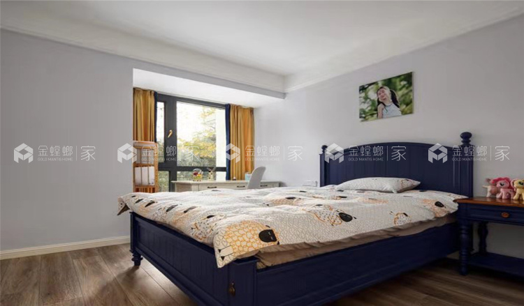 浅灰色色调配鱼骨拼贴木地板，更具时尚感-儿童房