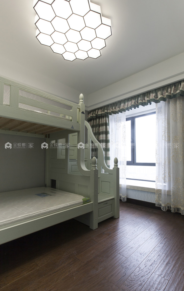 小平层也能做出华美的宫廷风-空间效果图