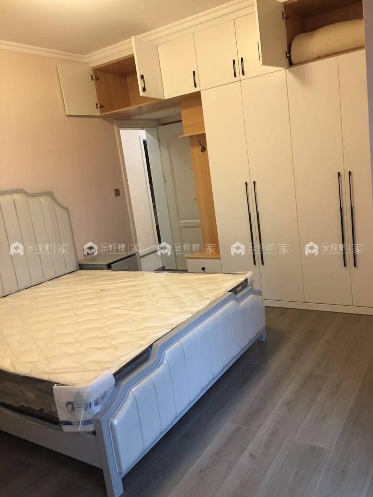 现代轻奢风，温馨不繁琐-卧室效果图及设计说明